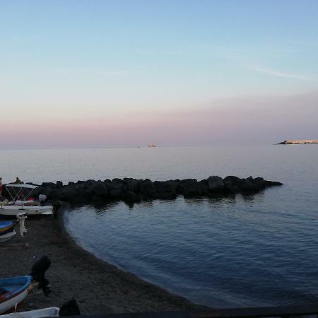 Casa Vacanze Aloha Giardini Naxos Eksteriør bilde