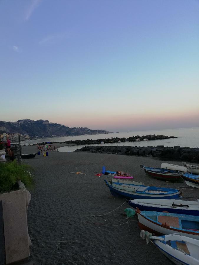 Casa Vacanze Aloha Giardini Naxos Eksteriør bilde